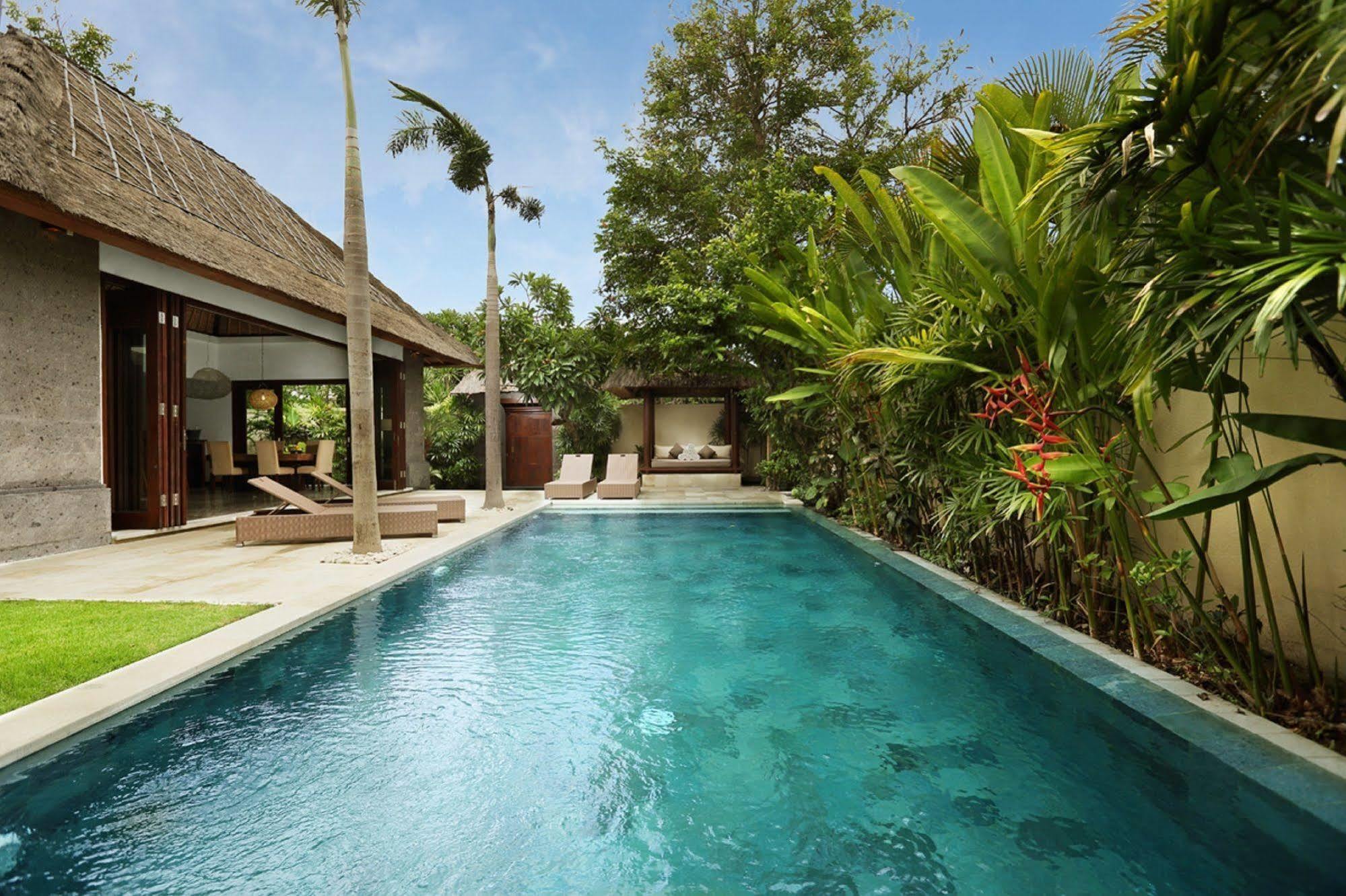 Mahagiri Villa *